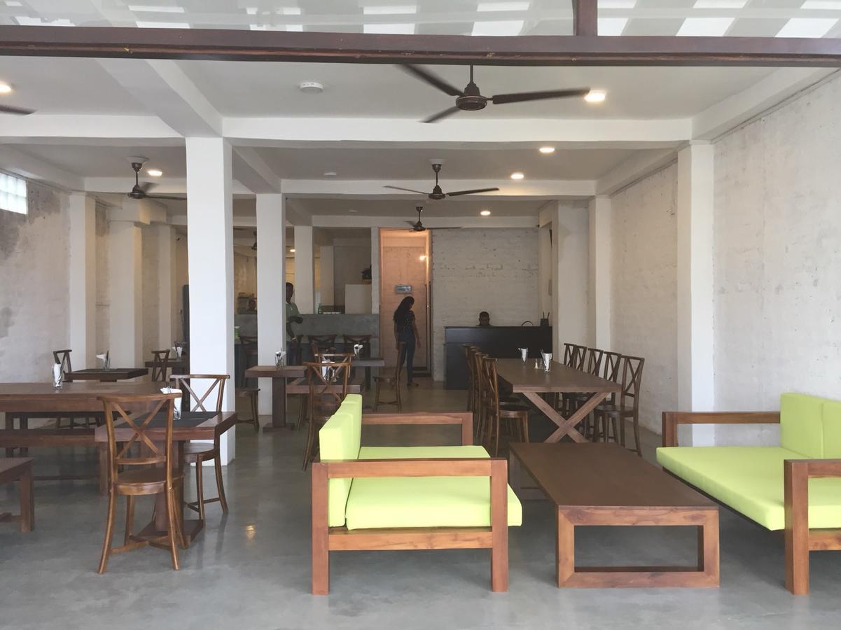 Kaori Cafe And Villa Велигама Экстерьер фото