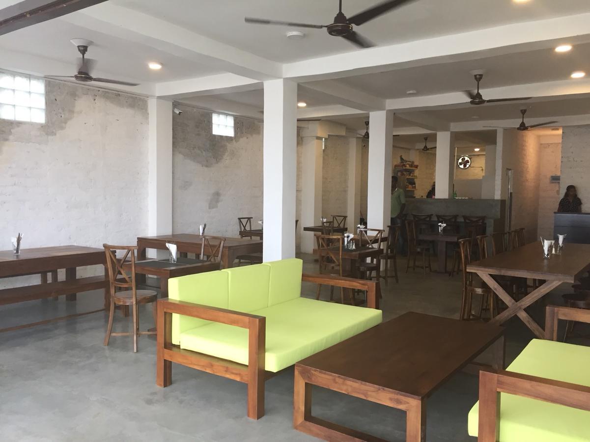 Kaori Cafe And Villa Велигама Экстерьер фото