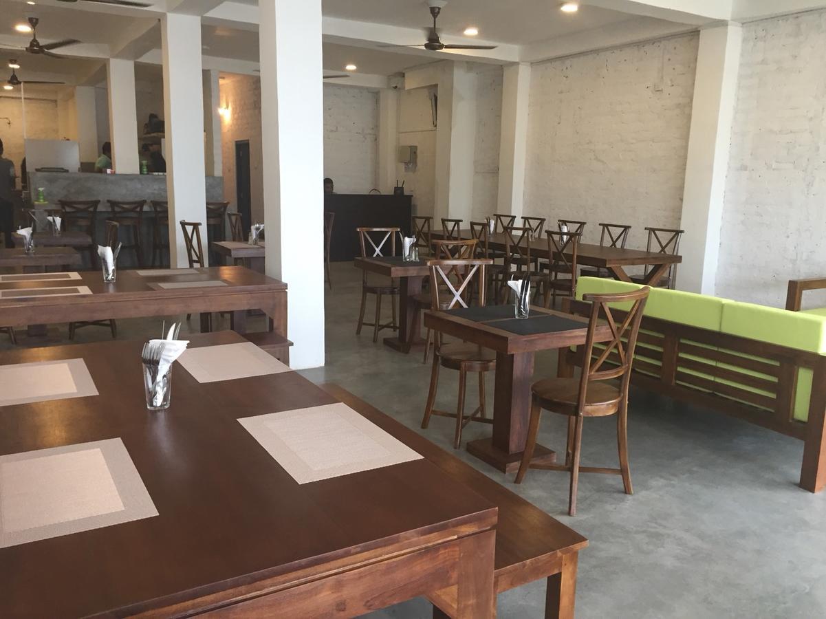 Kaori Cafe And Villa Велигама Экстерьер фото